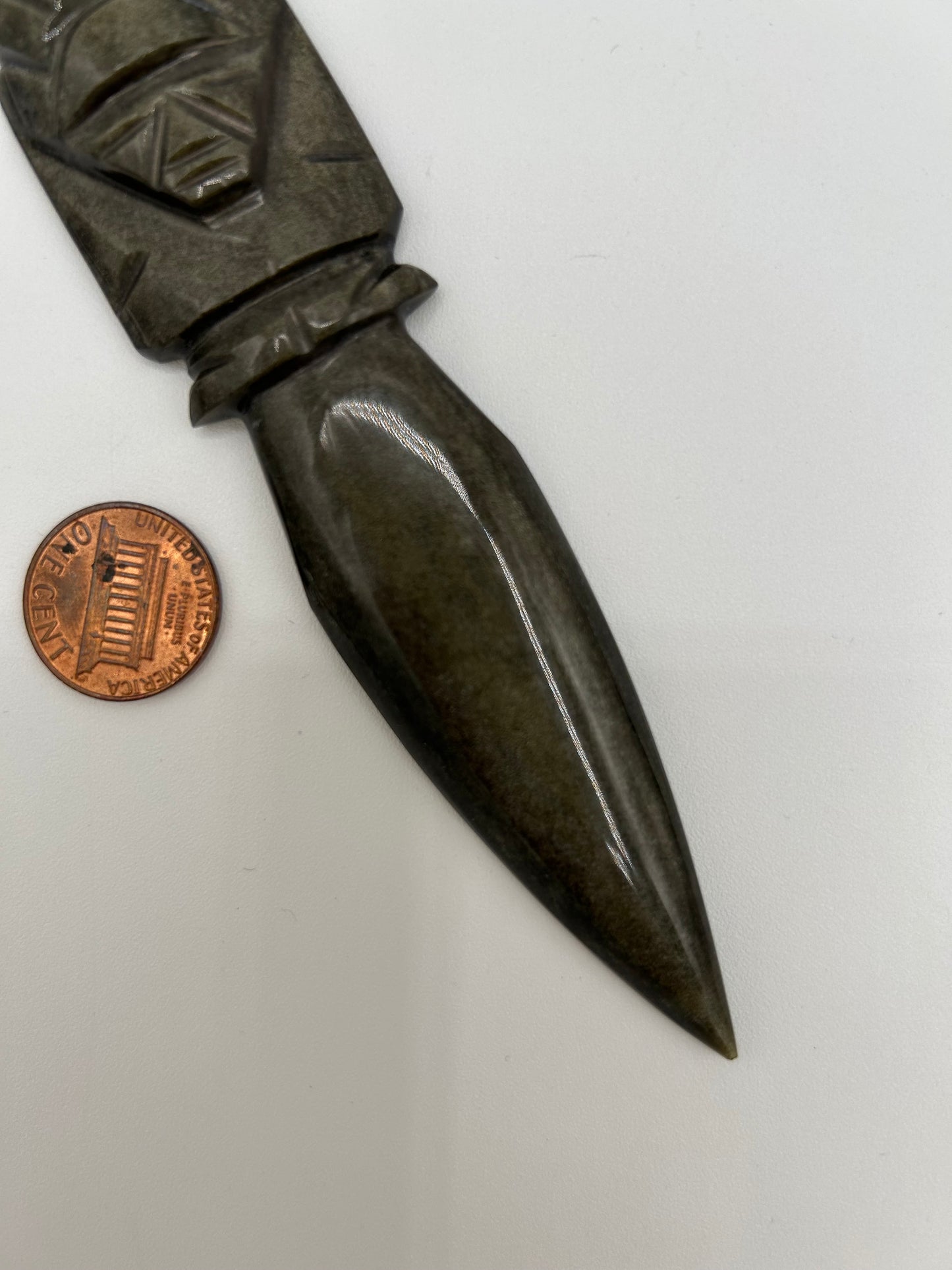 Goldsheen Obsidian Dagger