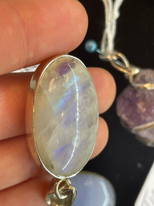 Rainbow Moonstone Pendant!