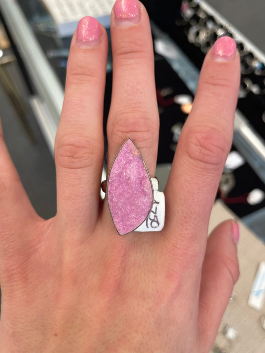 Cobaltan Calcite Ring